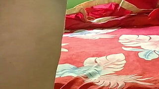 Johntronx - Hot Thai Babe Kin Front of Mirrors and on the Toilet