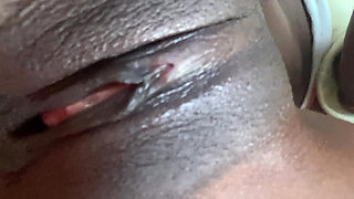 Cumin with this bitch pussy