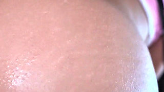 My Stepsister Is the Queen of Anal