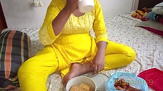 Bangladeshi Girlfriend Fucking in House - Big Tits Homemade Sex Part 1