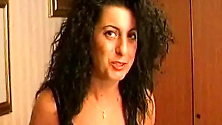 Hot Beautiful Brunette Girl Excited For Blowjob And Cumshot In Amateur Italian Sex