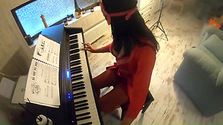 Hot Step-mom Feeding Her Ass and Pussy with Piano Teacher