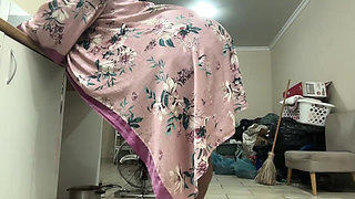 Thick Ass BBW Stripteasing