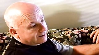 Kitten's married dirt