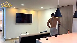 COUGAR WITH A HUMUNGOUS RUMP gets substituted by her bf’s Tantaly gal and it heads wrong - (Mature, MEATY BOOBS, LATINA) SALOME GIL