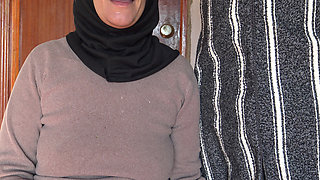 Bisexual Arab Cuckold Wife Wants You to Suck Cock in Front of Her