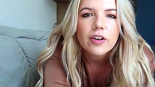 Anna Scot - a Family Vacation