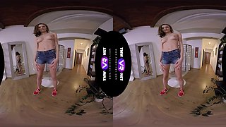 Cutie Orgasms In Front Of Mirror - Teen Fingering Her Shaved Pussy