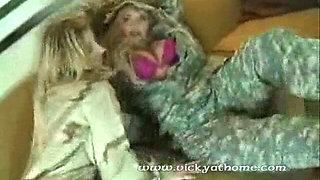 Vicky Vette and Sara Jay Classic Lesbian Camshow Action