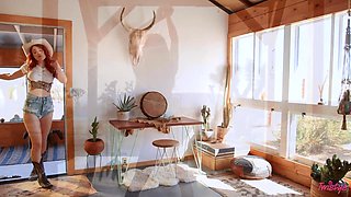 Molly Stewart's Festive Treat in a Sultry Escape