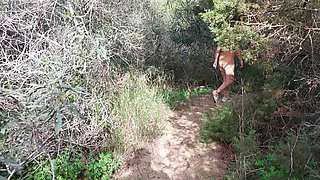 Granny Looks for a Lover Nacked in the Woods