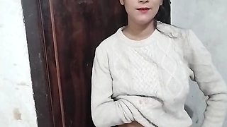 Cute Little Stepsister Ko Paise Dekar Jabar Dasti Chod Diya