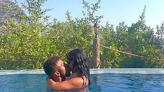 Being Unfaithful to My Husband with the Huge Cock Neighbor in the Pool Yasmina Khan