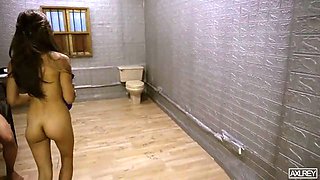 I Had Sex with a Bad Girl While the Police Is Not Watching
