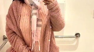 Round Latina Fart Compilation At Home, Bathub and Anywhere