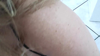 Big-breasted Woman Showing off