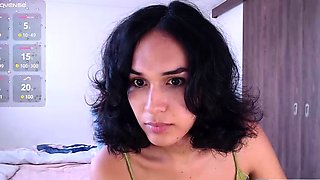 Cute blonde amateur webcam teen masturbating