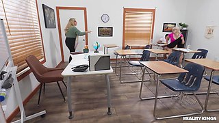 Sucks And Fucks During An Exam With Victor Ray, Ray Victory And Maisey Monroe