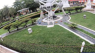 Thai girlfriend day out and sex at home