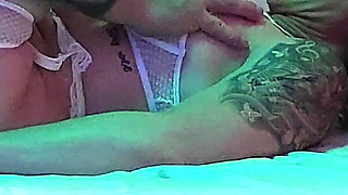 MILF PAWG Masseuse Gives Muscle Man an Erotic Massage!