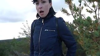 Amateur COUGAR Wanilianna Peeing in Tights Outdoor Dune Fetish