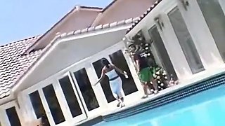 Sandra Romain has the perfect ass and loves to get it pumped