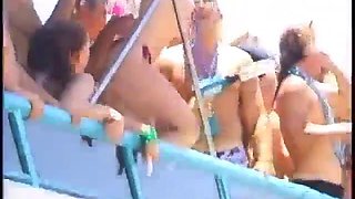 Beach makes them lose control: Big Tits, Amateur  Pornhub Porn