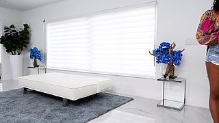 Amateur Blowjob and Hard Fingering