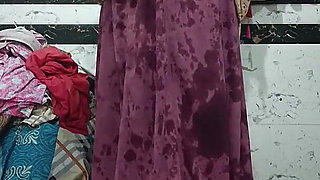 Priya Bhabi Nice Back Side Big Ass Bathing Video