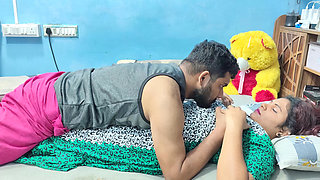 Mallu Wife Pussy Rub and Kissing with Boobs Press and Kiss Romance by Husband