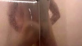 Porcelaingoirl Quick Fuck In The Shower