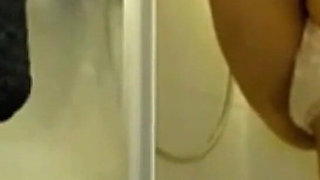 Babe Sexydea Masturbating on Live Webcam