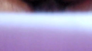 Bhabhi ko upar baitha kar choda