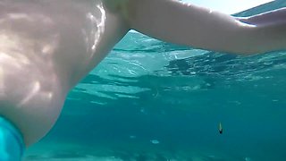 Voyeur At The Beach Watches Girls Underwater And Wants To Stroke Me