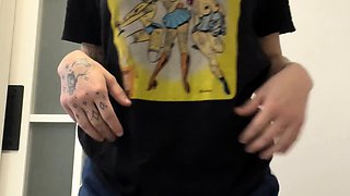 Small titted brunette teen fingering on the bed