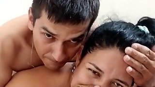Mi Novia Da Unas Mamadas Increibles