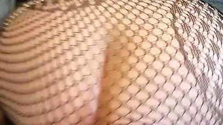 Knuckle Poking My Smooth-shaven Wifey