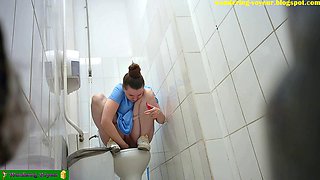Russian Voyeur Catches Public Peeing