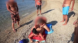 AlexandraWett takes it up the ass during public beach fuck