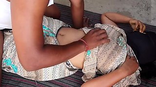Office Boss Fucks My Hot Wife - Homemade Indian Sex Tape
