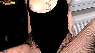 Amateur brunette Michelle with small tit
