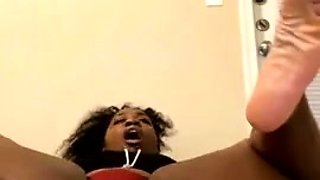 Curvy ebony babe with big black tits masturbating on webcam