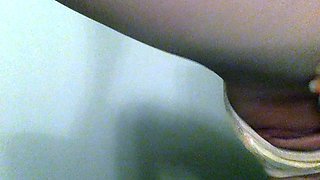 AMATEUR SOLO FEMALE MASTURBATION