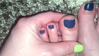 Hot amateur european foot and pantyhose fetish