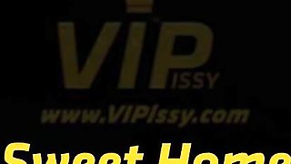 Baby girl's vipissy clip