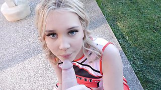 Cheerleader Sophia Sterling gets fucked outdoors by her boyfriend