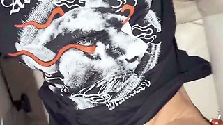 Miley-Weasel - Nach dem Konzert - Fremder Typ spritzt Alles