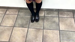 Sexy Japanese Teens in Panties Masturbate