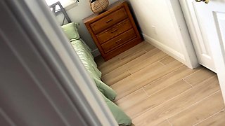 Nova Cane Sharing The Bed With Thick Pawg StepSister