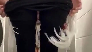 Shaved Pussy Work Pee